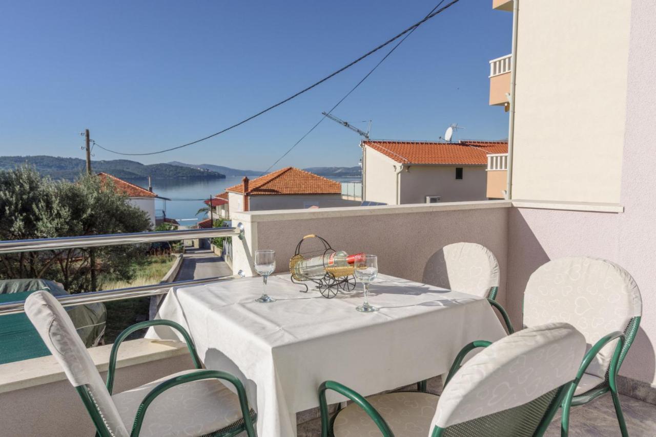 Apartments Meri Trogir Dış mekan fotoğraf