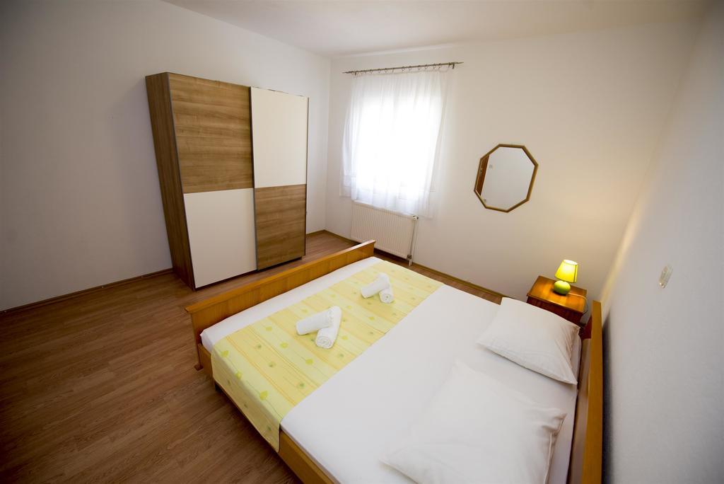 Apartments Meri Trogir Dış mekan fotoğraf